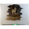 Image 1 : Wolf wooden hand-made wall hanger - 23x23