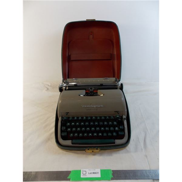 Remington Letter Riter typewriter in case