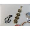 Image 2 : Variety of jewelry, bracelets, brooches, etc