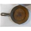 Image 2 : Cast Iron Frying Pans - 10.5" skillet + 2 minis