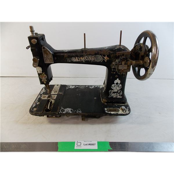 Anitque raymond sewing machine body