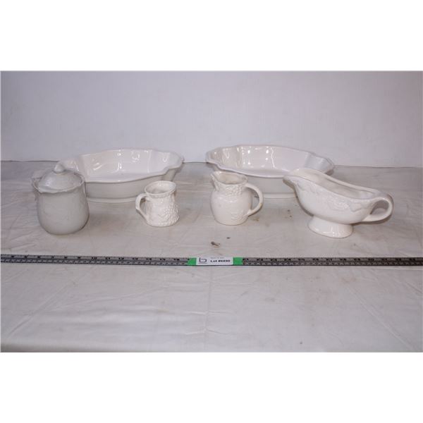 6 Piece Ceramic set