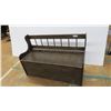 Image 1 : *Wood sitting storage bench - 43w 17d 29t