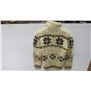 Image 4 : *Siwach Cowichan? knitted sweater