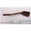 Image 1 : Wood Ladle with diamond motif pattern handle