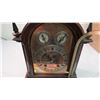 Image 2 : W&H sch s mantle clock chimes on hour + quarter hour - very good working condition - with key