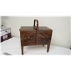 Image 6 : Vintage wooden sewing box - made in Norway
