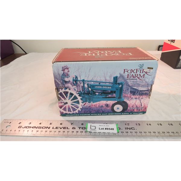 FoxFire Farm John Deere model A Tractor (1996) 1:16 Die-cast