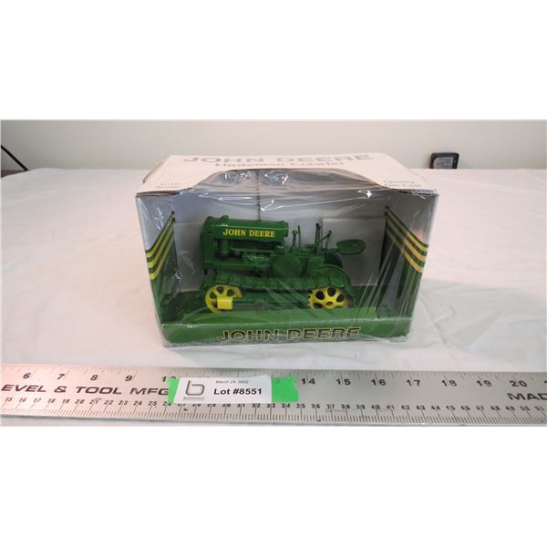 John Deere Lindeman Crawler 1:16 Die-cast