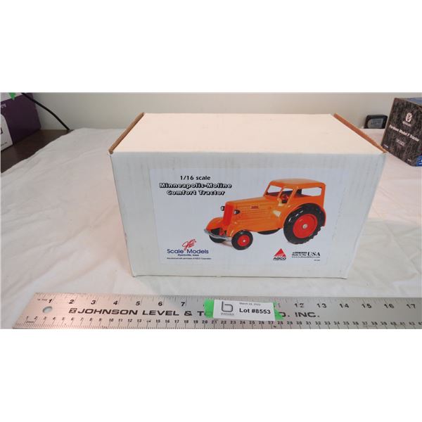 AGCO Minneapolis Moline Tractor 1:16 Die-cast