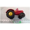Image 3 : Lincoln die-cast 44 Massey Harris - 7" long (repaint)