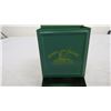 Image 2 : Metal John Deere match holder