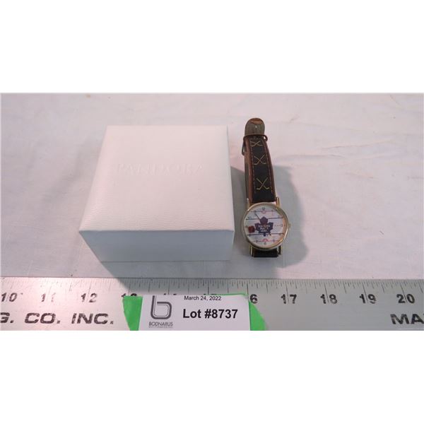 Toronto Maple Leafs watch - works - in box