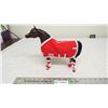Image 1 : Plastic racing horse with Bryer blanket/anklets