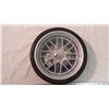 Image 2 : Tire Clock - battery operated (working) - 10" round