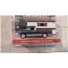 Image 2 : Greenlight 1969 C/O Cheyenne w/ camper 1:64