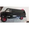 Image 4 : ERTL 1983 A-Team Van 11" long + 1983 1:64 van (no wheels)