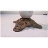 Image 7 : Antique ornamental oil lamp with chimney