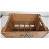 Image 2 : Wooden 7-up Crate