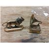 Image 5 : Metal Miniature Lions, Canon, Gramophone