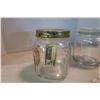 Image 4 : 2 Square Jars - 1 Coop Tobacco