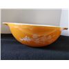 Image 2 : Vintage Pyrex Cinderella Bowl Butterfly Gold 444