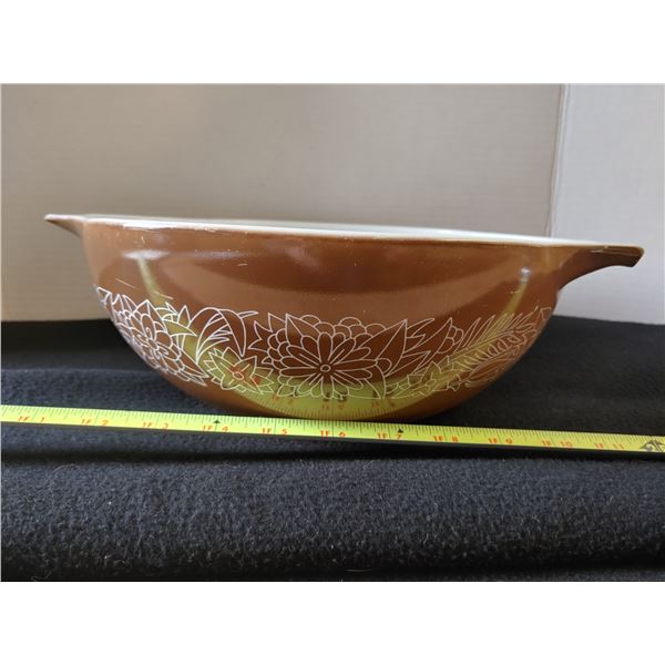 Pyrex Cinderella Mixing Bowl Woodland 444