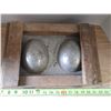 Image 2 : Rare Vintage Egg Moulds