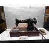 Image 1 : 1103- Vintage Piedmont Sewing machine (work outstandingly)