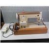 Image 3 : 1107- Vintage Zenith sewing machine (works good)
