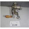 Image 1 : 1130- Vintage husqvarna reliance meat grinder