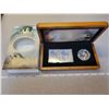 Image 1 : 2006 $5 Peregrine Falcon Limited Edition Stamp & Coin Set. Includes .9999 Pure Silver Proof Peregrin