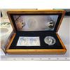 Image 2 : 2006 $5 Peregrine Falcon Limited Edition Stamp & Coin Set. Includes .9999 Pure Silver Proof Peregrin