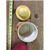 Image 7 : Antique Ceramic Cookie Jar and Measuring Cups / Bowls