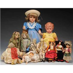 Box Lot of 11: Miscellaneous Dolls.