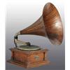 Image 1 : Victor V Disc Phonograph with Wood Horn.