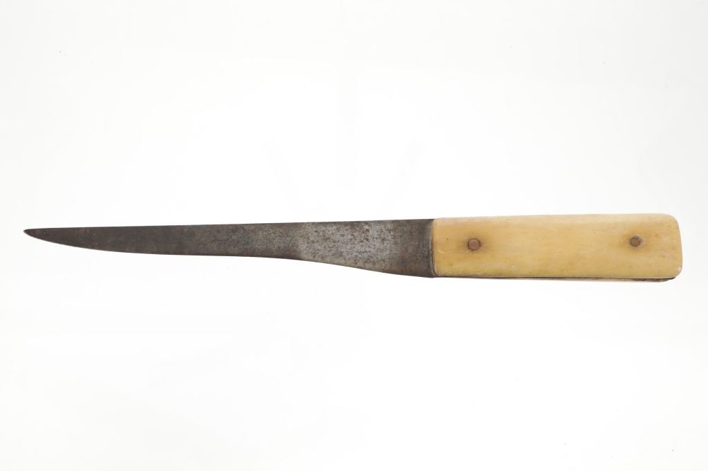 Blackfoot Tacked Sheath Belt W Knife 19th C 