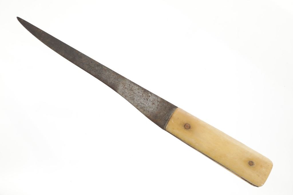 Blackfoot Tacked Sheath Belt W Knife 19th C 