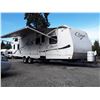 Image 52 : 0B --  2010 32ft KEYSTONE COUGAR 29BHS 1/2 TON SERIES TRAVEL TRAILER, WHITE