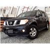 Image 2 : A9 --  2006 NISSAN PATHFINDER SE 4X4, Black, 262,967 MILES