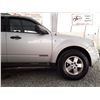 Image 25 : A12C --  2008 FORD ESCAPE  XLT, Silver, 303152 KM's  "NO RESERVE