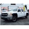 Image 1 : G2 --  2009 CHEVROLET SILVERADO 2500 HEAVY DUTY CREW CAB 4X4, White, 311,928 TMU KM's