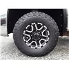 Image 26 : G2 --  2009 CHEVROLET SILVERADO 2500 HEAVY DUTY CREW CAB 4X4, White, 311,928 TMU KM's