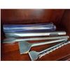 Image 2 : Lot of Jack Hammer Chisels & Drill