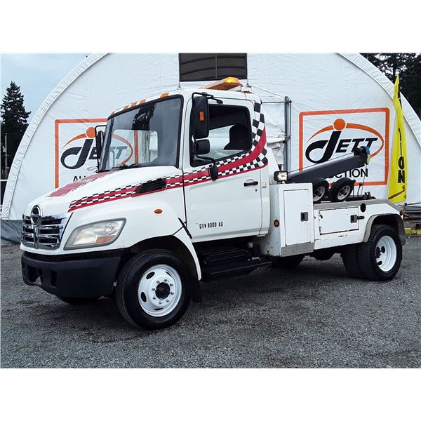 0C --  2007 HINO 185 TOW TRUCK,, White, 376222 KM's