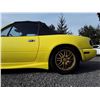 Image 25 : A10 --  1990 MAZDA MX-5 MIATA GIALLO EDITION CONVERTIBLE, Yellow, 80289 MILES