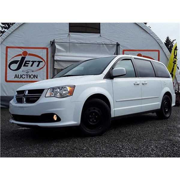 C6C --  2017 DODGE GRAND CARAVAN SE, White, 178065 KM's