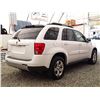 Image 8 : A3 --  2006 PONTIAC TORRENT, White, 290890 KM's   "NO RESERVE"