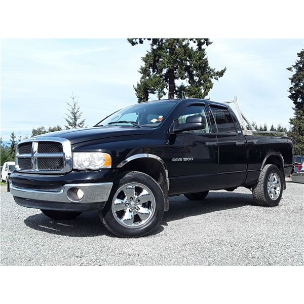 G6 --  2004 DODGE RAM 1500 ST CREW CAB 4X4, Black, 152356 KM's