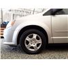 Image 25 : F1 --  2011 DODGE GRAND CARAVAN EXPRESS, Silver, 179801 KM's
